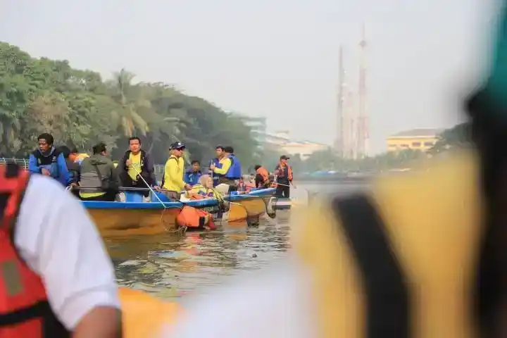 12,7 Ton Sampah Diangkut dari Sungai Cisadane dalam Kegiatan Lebaran 2026