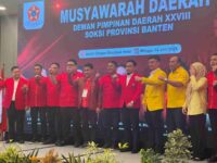 Aklamasi, Walikota Cilegon Robinsar Resmi Pimpin SOKSI Banten