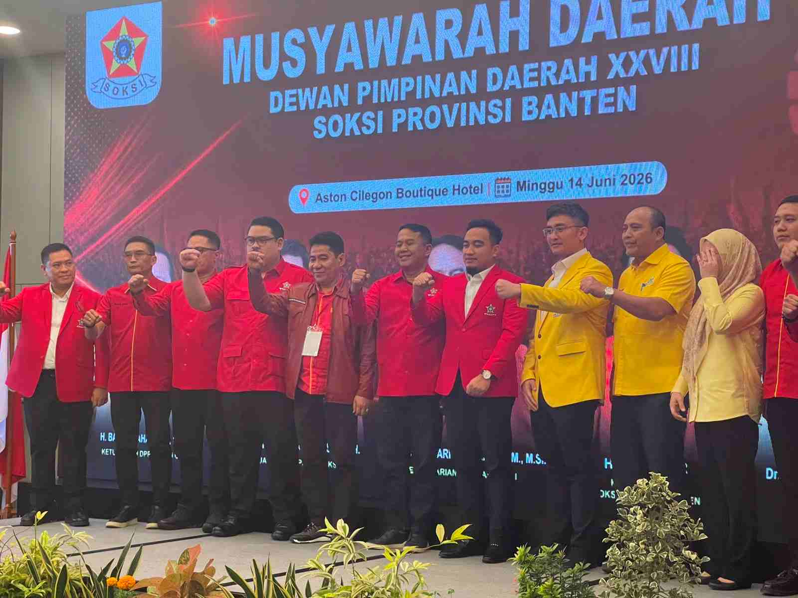 Aklamasi, Walikota Cilegon Robinsar Resmi Pimpin SOKSI Banten