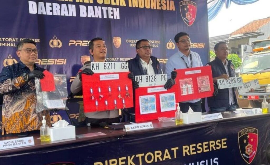Polda Banten Bongkar Sindikat Penyalahgunaan Biosolar Subsidi Berpengangkut Truk Boks Modifikasi