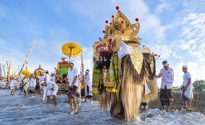 Turis Swiss Dipenjara Setahun di Bali karena Hina Hari Raya Nyepi