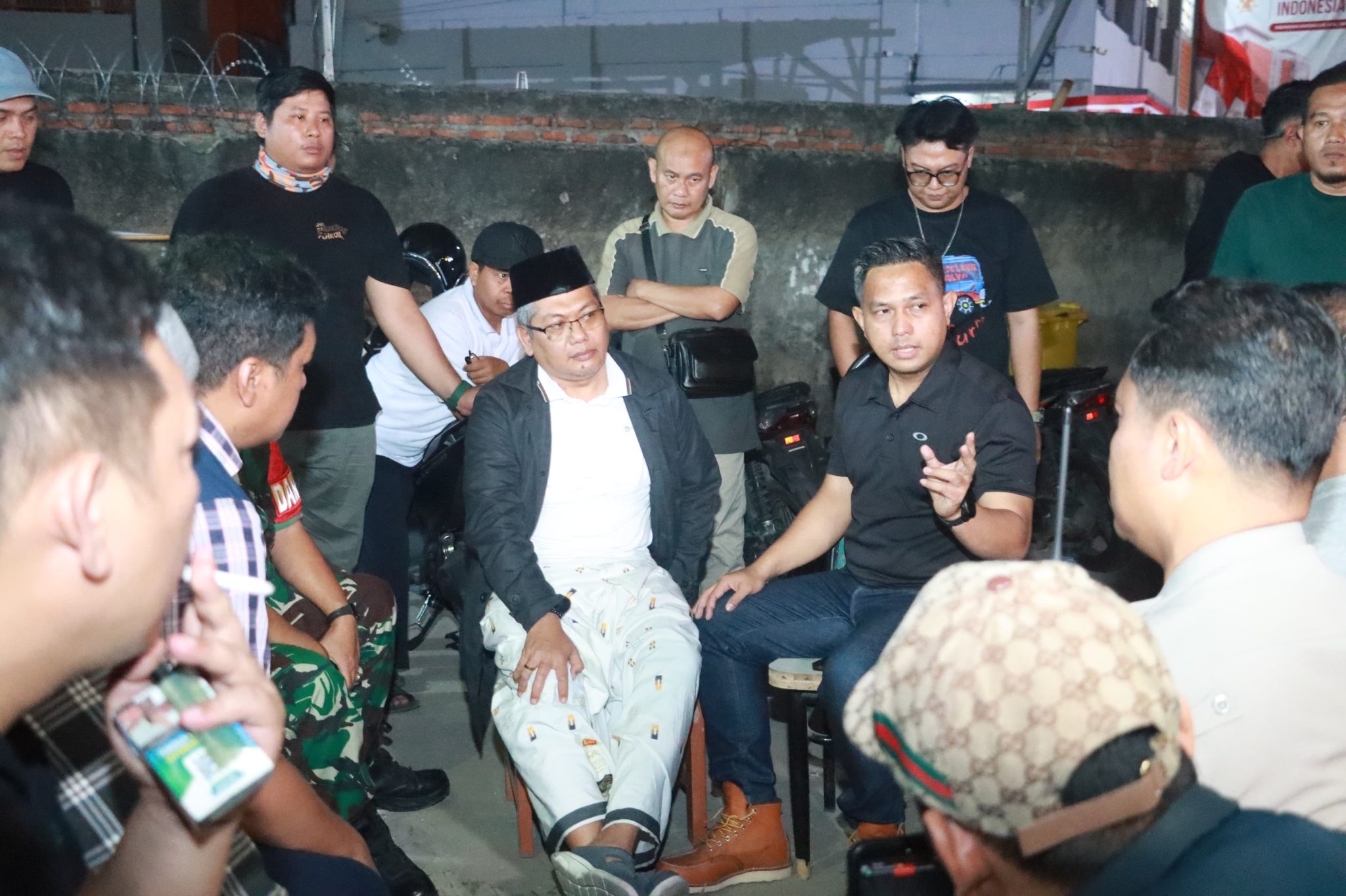 Kapolres Tangerang Selatan Redam Keributan di Pamulang