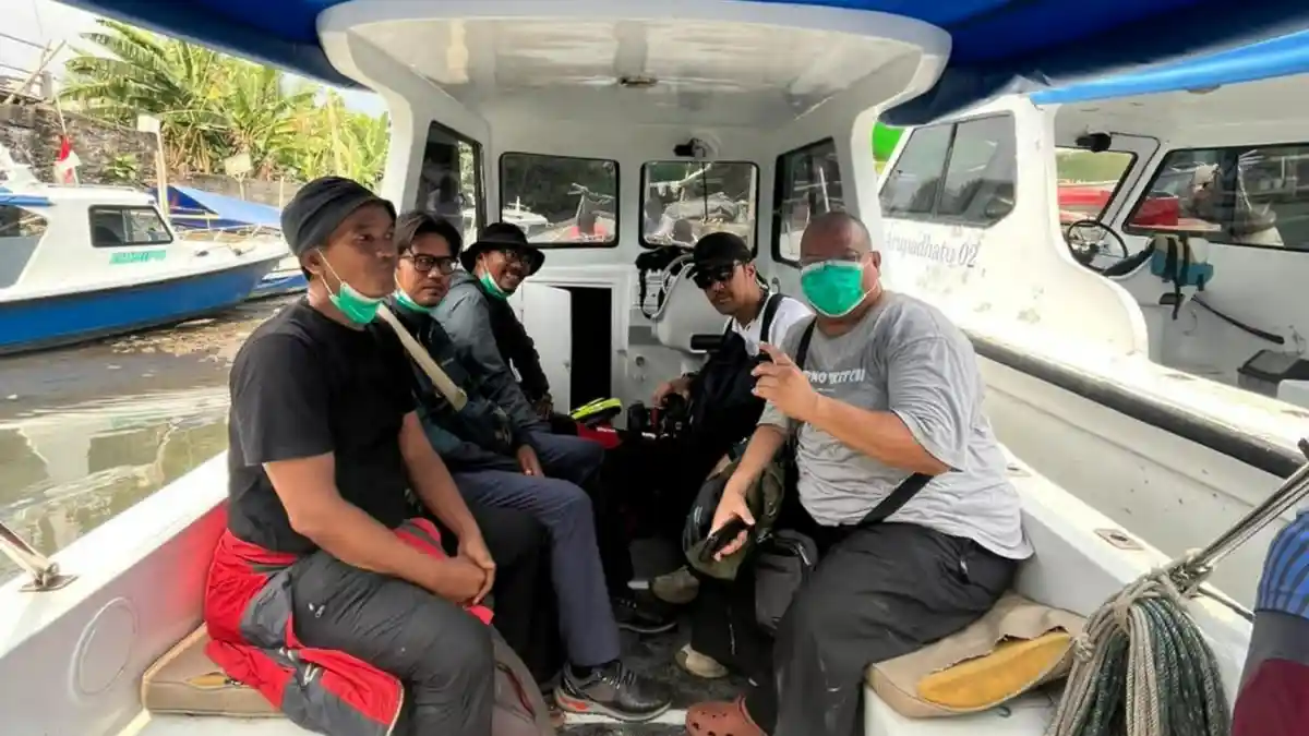 Firasat Sang Istri Sebelum Jurnalis Hilang Kontak di Selat Sunda