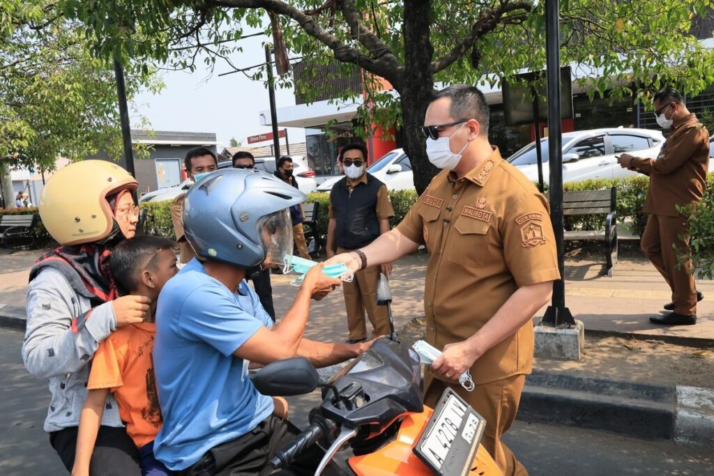 Dampak Abu Vulkanik Anak Krakatau, Kasus ISPA di Banten Melonjak 2,5 Kali Lipat