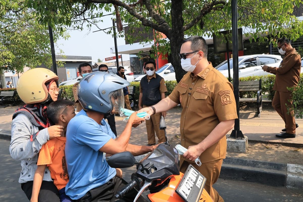 Dampak Abu Vulkanik Anak Krakatau, Kasus ISPA di Banten Melonjak 2,5 Kali Lipat